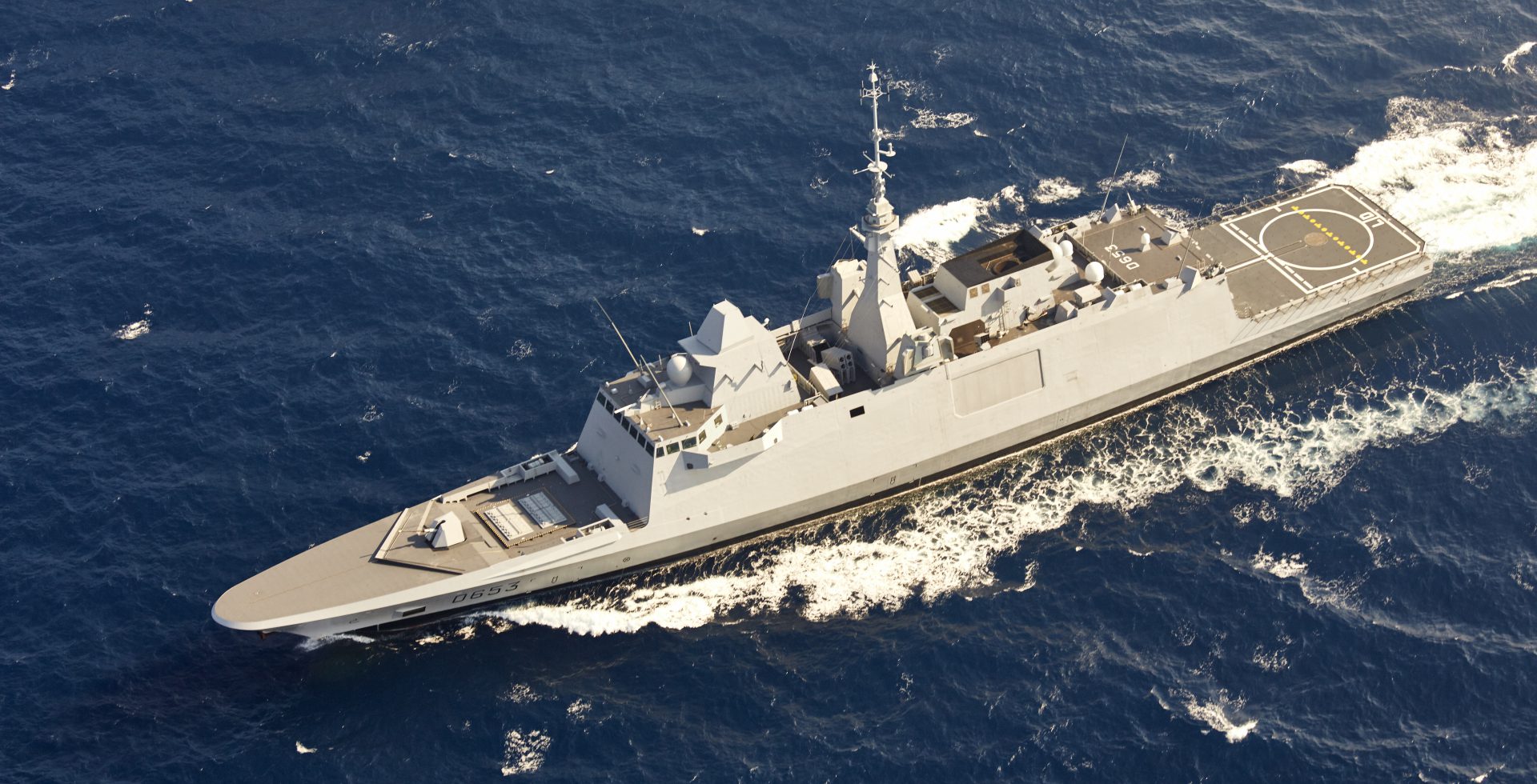dcns.operation cormoran.fremm languedoc-31